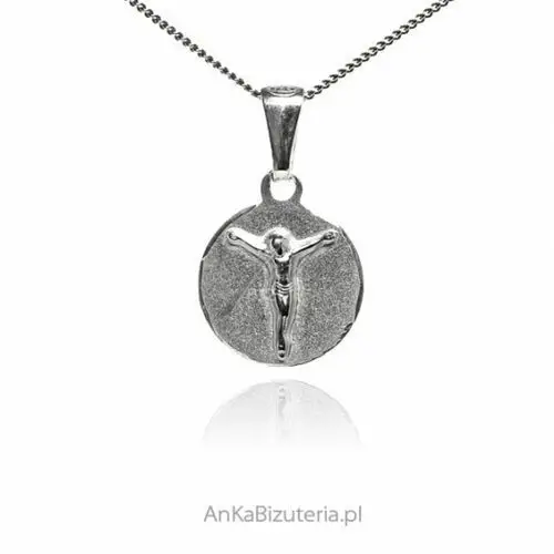 Ankabizuteria.pl Krzyżyk srebrny na okrągłym medaliku satynowanym i diamentowanym