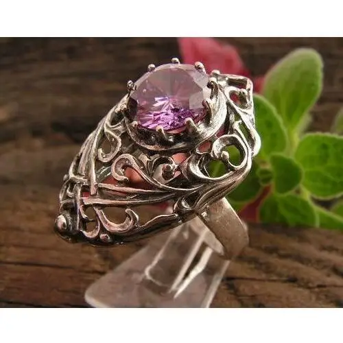 BURMA - srebrny pierścionek z ametystem, kolor fioletowy