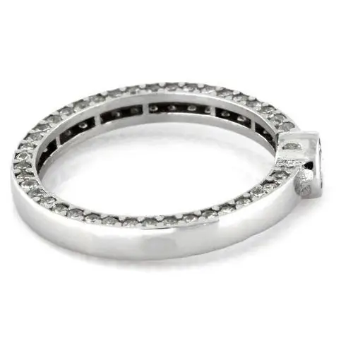 Srebrny pierścionek delikatny subtelny z cyrkoniami 3