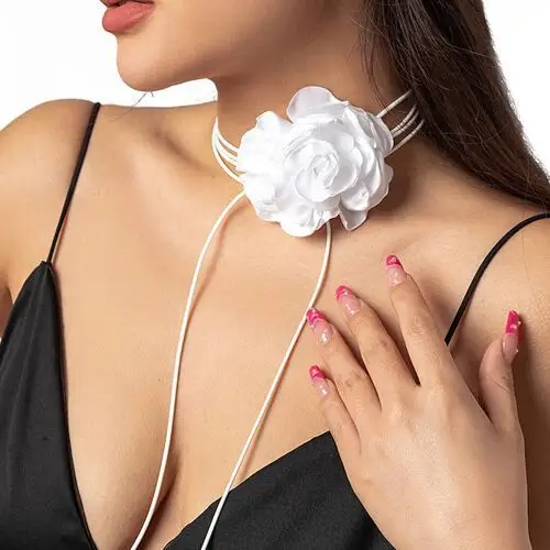Miss glow Naszyjnik choker ozdobny róża na szyję kwiat na rzemyku elegancki biały