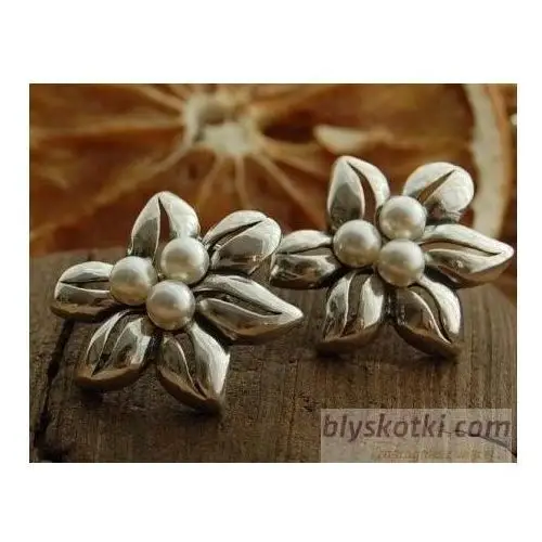 MISTERIA - srebrne kolczyki z perłami, kolor biały