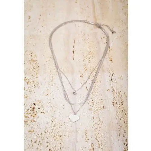Srebrny potrójny naszyjnik ozdobiony zawieszkami w kształcie serca i kuleczką cuvanne Other
