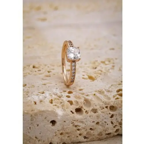 Złoty pierścionek w cyrkonie z kwadratowym kryształem hrastta Other