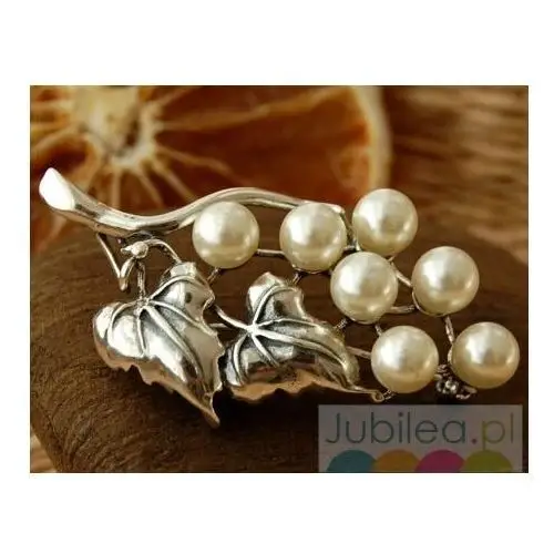 Perłowe grono - broszka z perłami, kolor biały