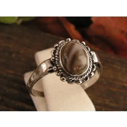 ROBERTA - srebrny pierścionek z krzemieniem pasiastym, kolor szary