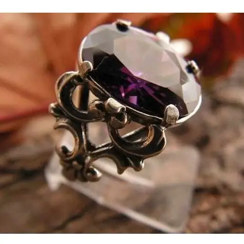 VIOLET - srebrny pierścionek z ametystem, kolor fioletowy